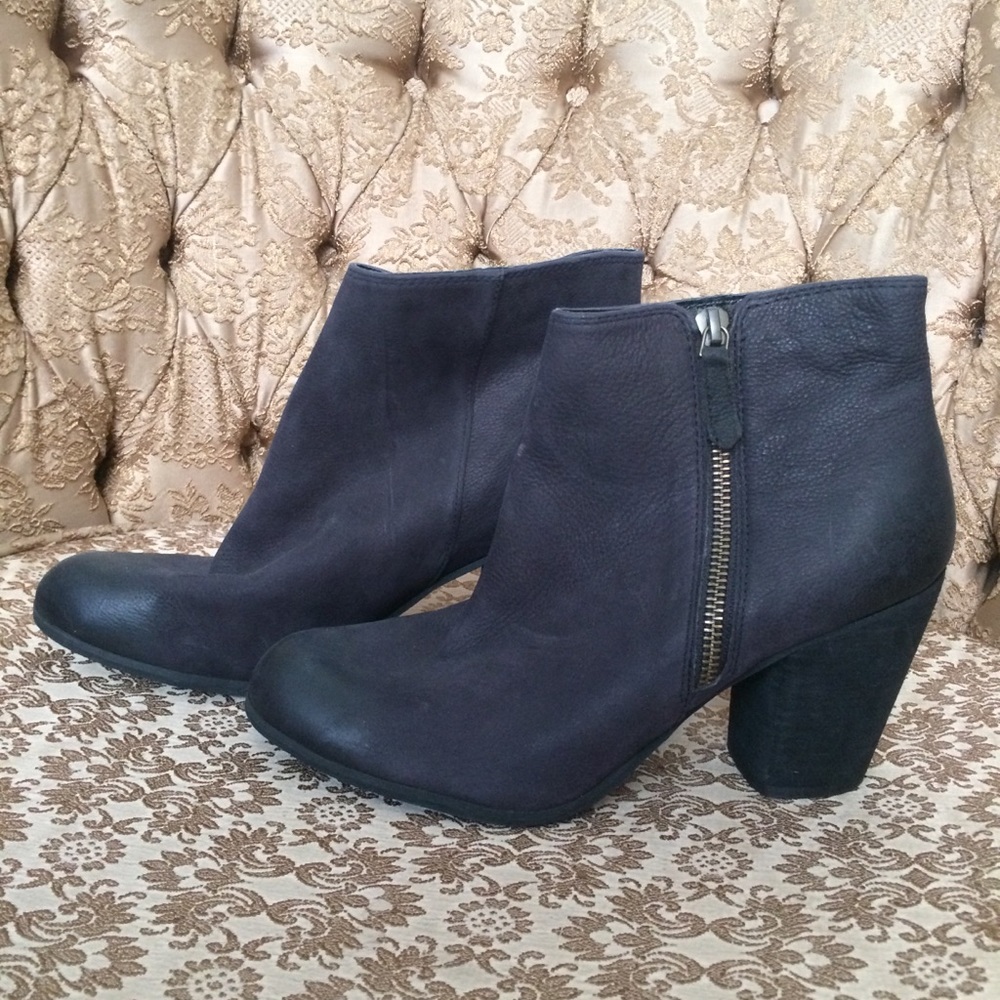 BP Trolley Heeled Boot size 8.5